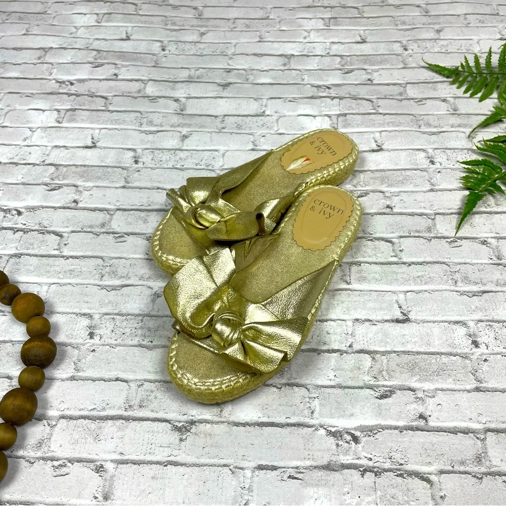 Crown & Ivy Womens Keisha Metallic Bow Espadrille Slide Sandals Sz 7 Preppy Gold - Picture 10 of 10